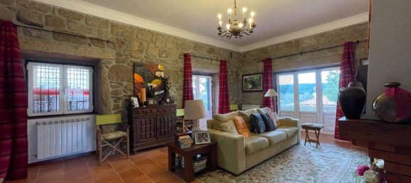 4 bedrooms House in Moncao, Portugal No. 94239 14