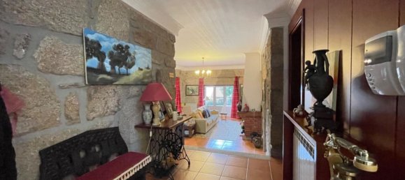 4 bedrooms House in Moncao, Portugal No. 94239 26