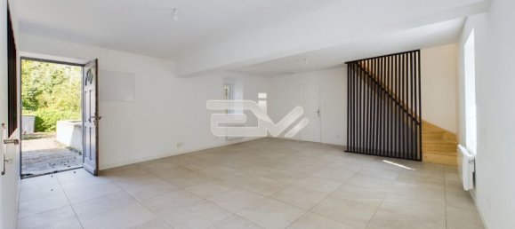 Дом с 4 спальнями в Бийи-сюр-Эн, Франция № 229061 10