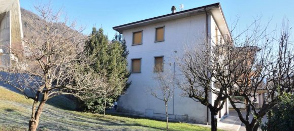 8 rooms House in Zogno, Italy No. 171650 4