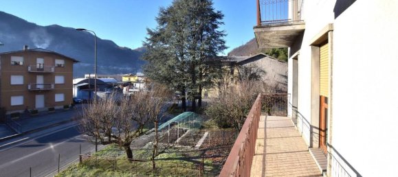 8 rooms House in Zogno, Italy No. 171650 17