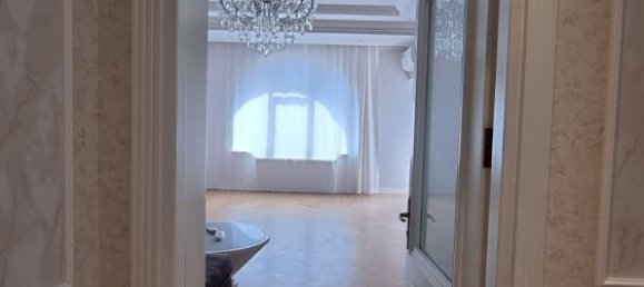 4 bedrooms Apartment in Khatay, Azerbaijan No. 2036 6