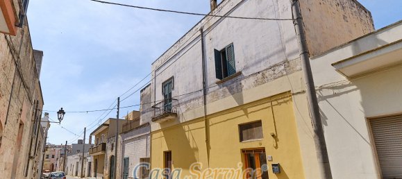 2 bedrooms House in Ruffano, Italy No. 59699 17