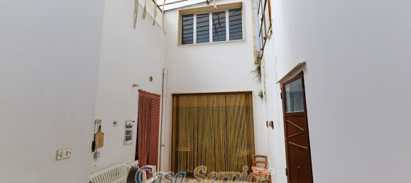 2 bedrooms House in Ruffano, Italy No. 59699 14