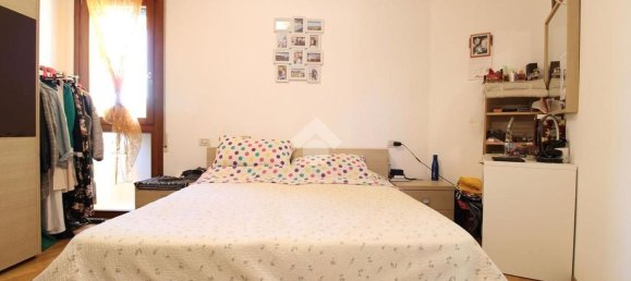2 Schlafzimmer Wohnung in Creazzo, Italy, Nr. 339260 10