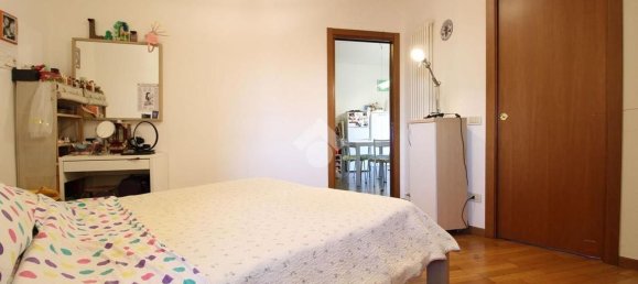 2 Schlafzimmer Wohnung in Creazzo, Italy, Nr. 339260 11