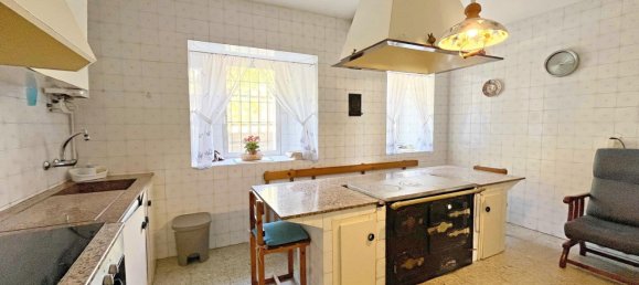 5 bedrooms House in A Coruna, Spain No. 57701 4