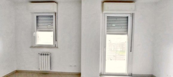 Квартира с 1 спальней в Фьюмичино, Италия № 133806 11