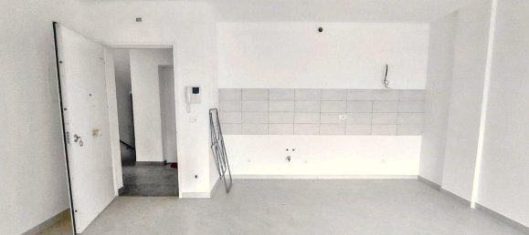 Квартира с 1 спальней в Фьюмичино, Италия № 133806 12