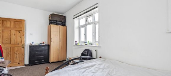 3 bedrooms House in London, United Kingdom No. 7673 12