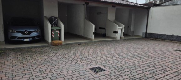 Apartamento de 1 dormitorio en Sesto San Giovanni, Italy No. 321533 15