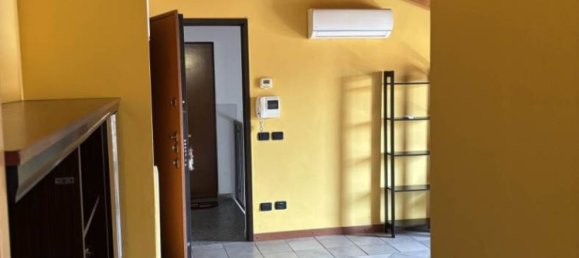 Apartamento de 1 dormitorio en Sesto San Giovanni, Italy No. 321533 26