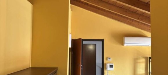 Apartamento de 1 dormitorio en Sesto San Giovanni, Italy No. 321533 27