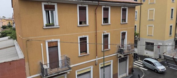Apartamento de 1 dormitorio en Sesto San Giovanni, Italy No. 321533 12