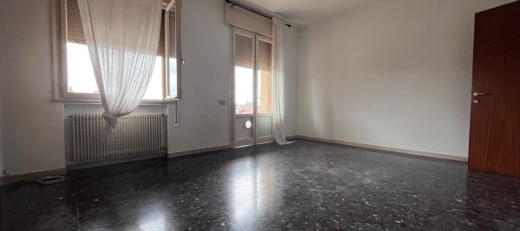 2 bedrooms Apartment in Noale, Italy No. 318601 2