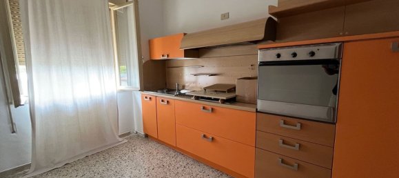 2 bedrooms Apartment in Noale, Italy No. 318601 4