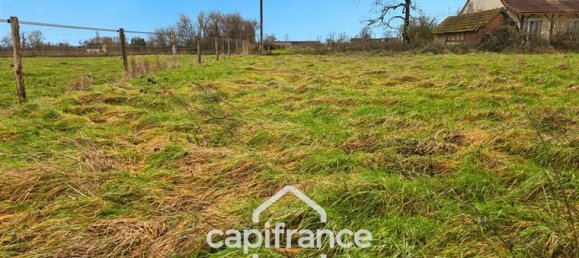 1294m² Land in Saint-Martin-en-Bresse, France No. 303881 3