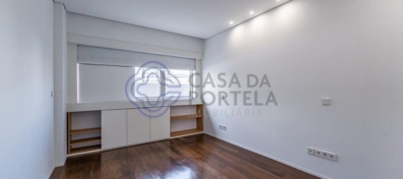 Apartamento de 4 dormitorios en Matosinhos, Portugal No. 109835 17