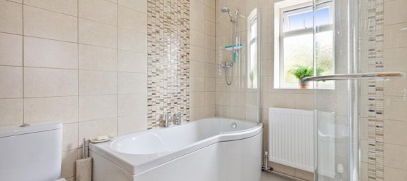 3 bedrooms Bungalow in Paignton, United Kingdom No. 13617 13