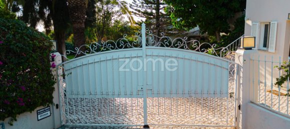 6 bedrooms Villa in Loule, Portugal No. 137912 26