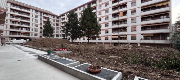 Studio in Turin, Italy No. 134585 10