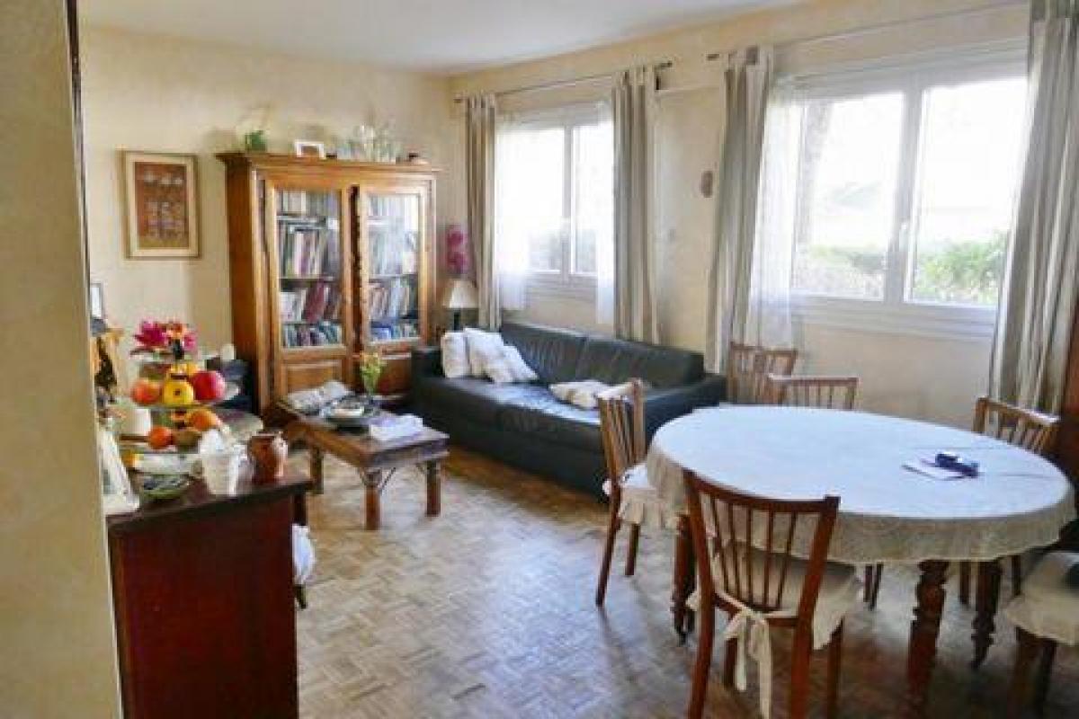 شقة 3 غرف نوم  في Gentilly, France رقم 35875