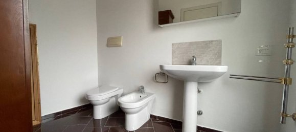 1 bedroom Apartment in Iseo, Italy No. 131519 12