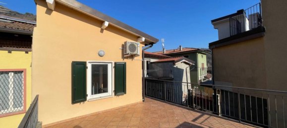 1 bedroom Apartment in Iseo, Italy No. 131519 3