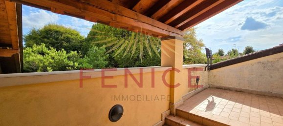 4 bedrooms Villa in Montebelluna, Italy No. 363092 5