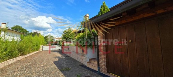 4 bedrooms Villa in Montebelluna, Italy No. 363092 21