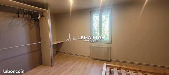 3 Schlafzimmer Haus in Yvetot, France, Nr. 355979 8