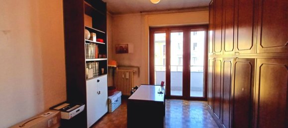 3 bedrooms Apartment in Milan, Italy No. 347623 2