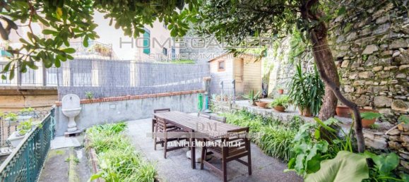 4غرفة شقة في Genoa, Italy رقم 35262 5