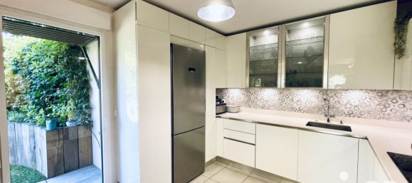 Dúplex de 3 dormitorios en Saint-Raphael, France No. 292936 7