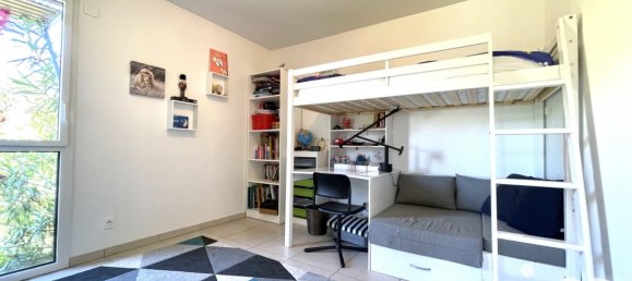 Dúplex de 3 dormitorios en Saint-Raphael, France No. 292936 13