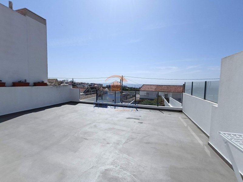 4 bedrooms Villa in Torres Vedras, Portugal No. 348923