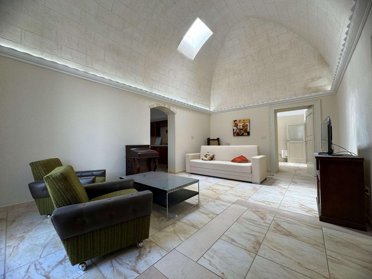 7غرفة شقة في Montescaglioso, Italy رقم 17398