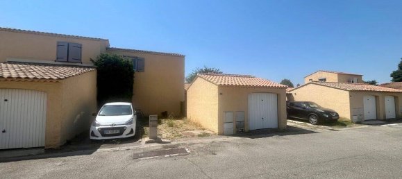 3 bedrooms House in Le Pontet, France No. 355649 5