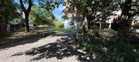 Apartamento de 2 dormitorios en Usmate Velate, Italy No. 325985 20