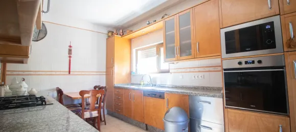 4 bedrooms House in Santa Catarina da Fonte do Bispo, Portugal No. 95297 7