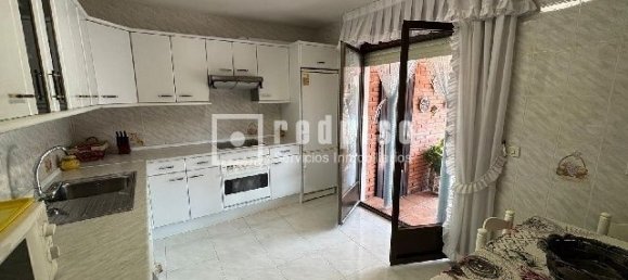 4 bedrooms House in Guadalajara, Spain No. 160473 9