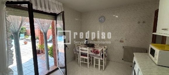 4 bedrooms House in Guadalajara, Spain No. 160473 11