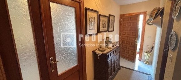 4 bedrooms House in Guadalajara, Spain No. 160473 4