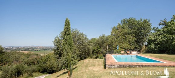 4 bedrooms House in Foiano della Chiana, Italy No. 53538 11