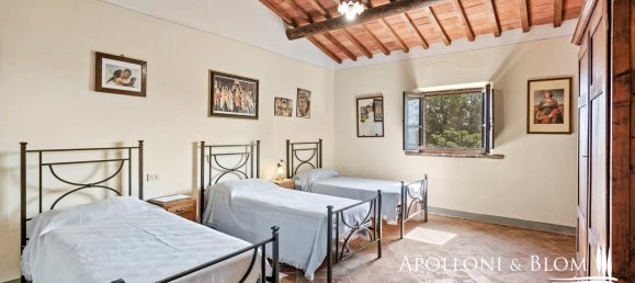 4 bedrooms House in Foiano della Chiana, Italy No. 53538 55