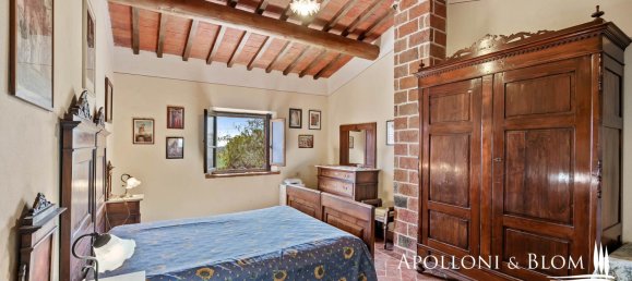 4 bedrooms House in Foiano della Chiana, Italy No. 53538 30