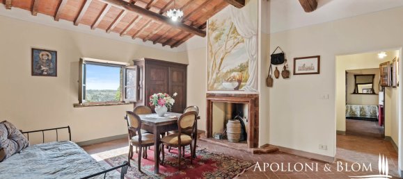 4 bedrooms House in Foiano della Chiana, Italy No. 53538 53