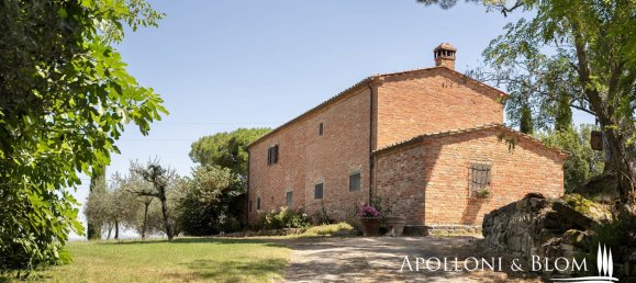 4 bedrooms House in Foiano della Chiana, Italy No. 53538 15