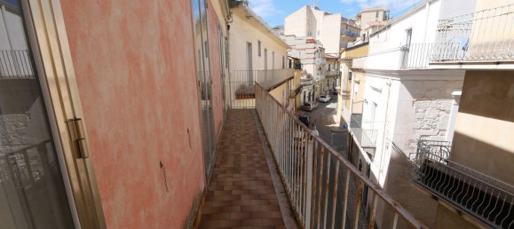 Квартира с 5 спальнями в Рагуза, Италия № 377817 26