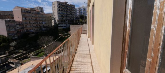 Квартира с 5 спальнями в Рагуза, Италия № 377817 4